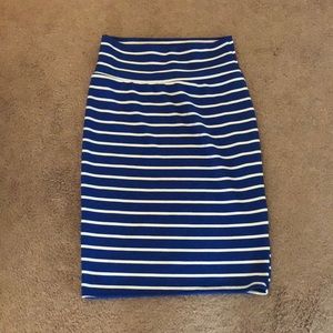 EUC LulaRoe Cassie Skirt.   Royal Blue Size Small